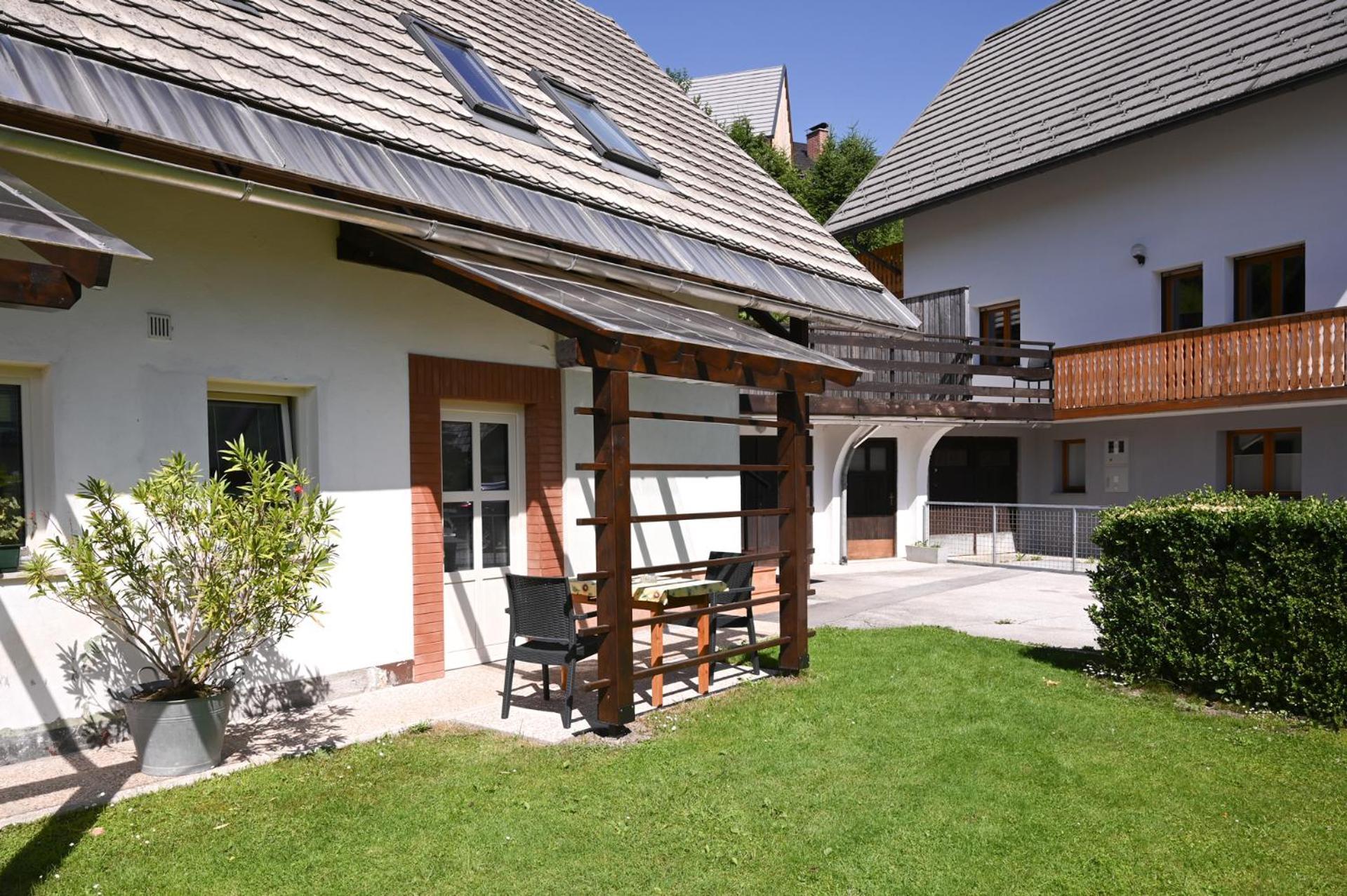 Apartma Pri Bizjaku Bohinj Exterior photo